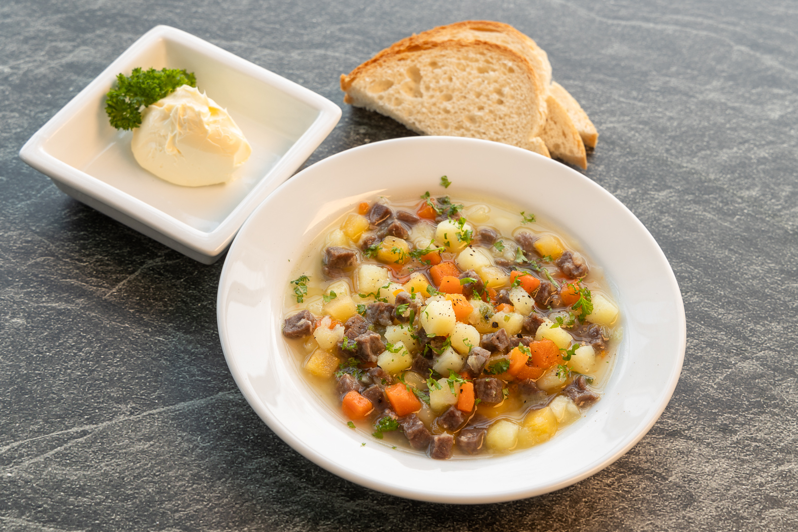 Kjøttsuppe med loff - Torbjørns Catering